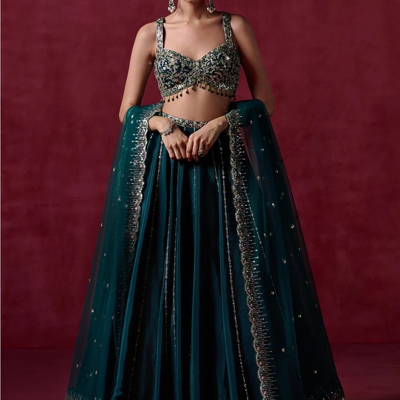 Elegant Teal Embellished Women's Lehenga Dress - Picture 1 of 2